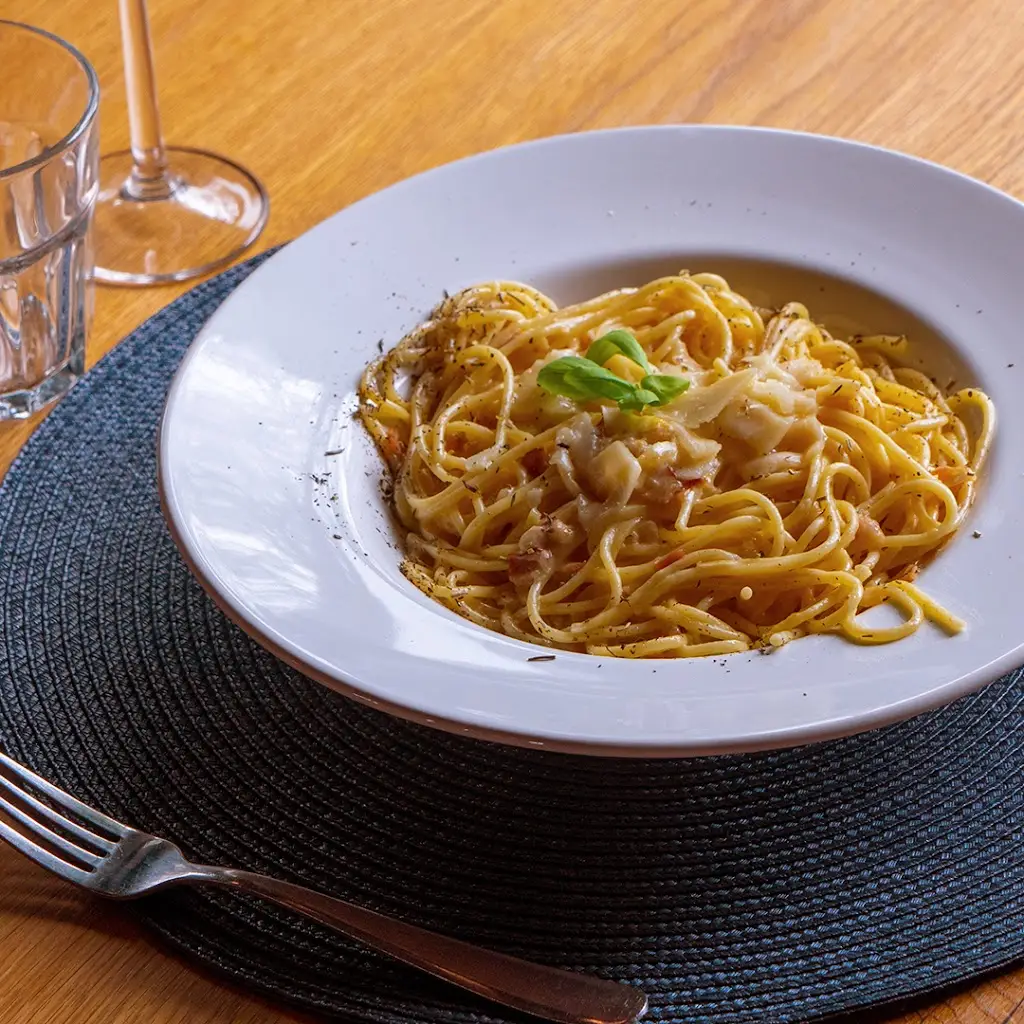 Red Horse Restaurant_Březno_slider_image_2