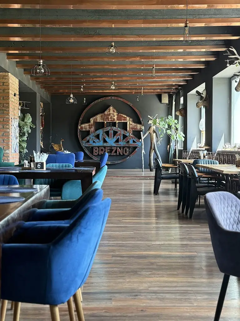 Red Horse Restaurant_Březno_slider_image_3