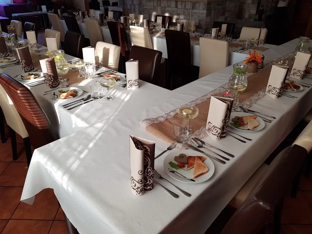 Zimák bar & restaurant_Březno_slider_image_3