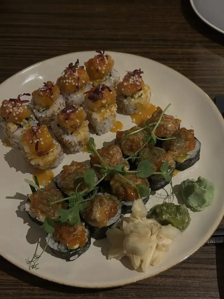 Veronika Fašková_MIRAIKI Sushi, Ramen & Poke bar_Březno_review