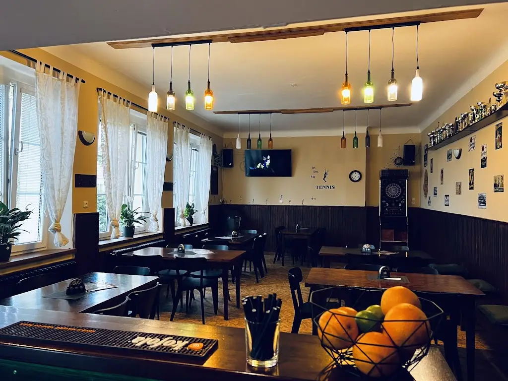 Restaurace Sokol_Jílové_slider_image_1