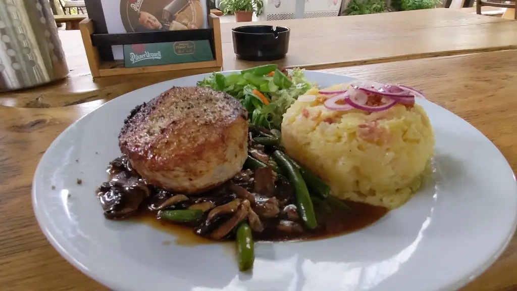 Chilis Restaurant_Dolní Poustevna_slider_image_2