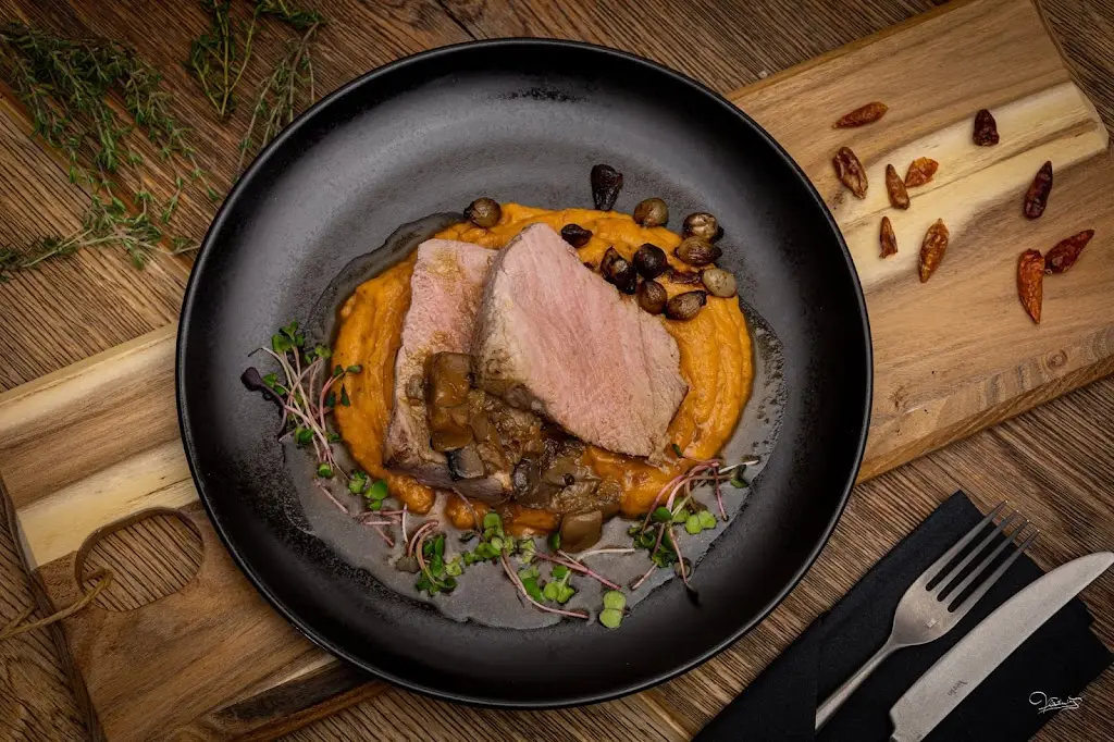 Déjà vu restaurace_Dobroměřice_slider_image_2