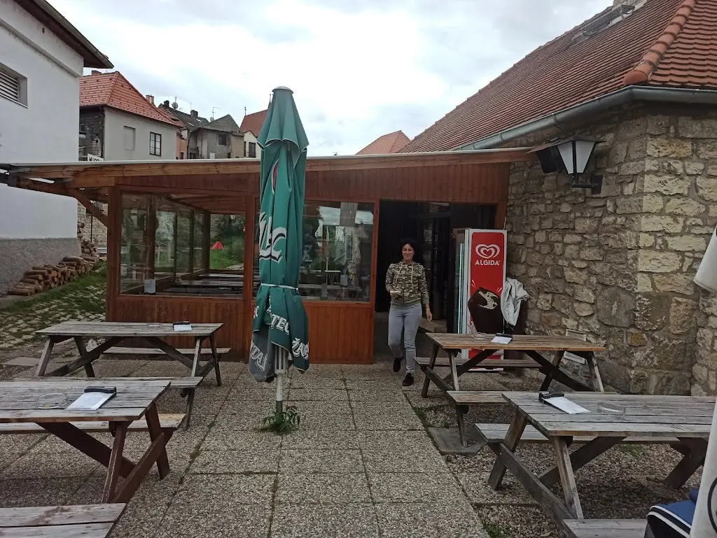 restaurace Minigolf ristorante a Dobroměřice