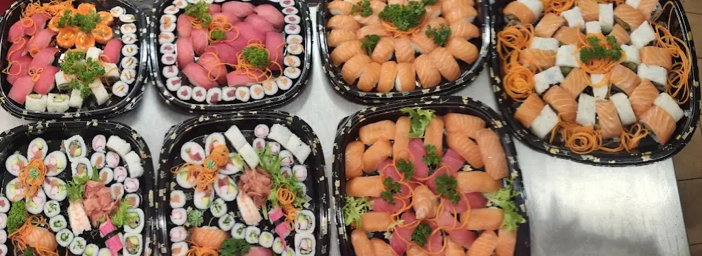 Nhat Tieu1102_Sushi Restaurant Grill_Jiříkov_review