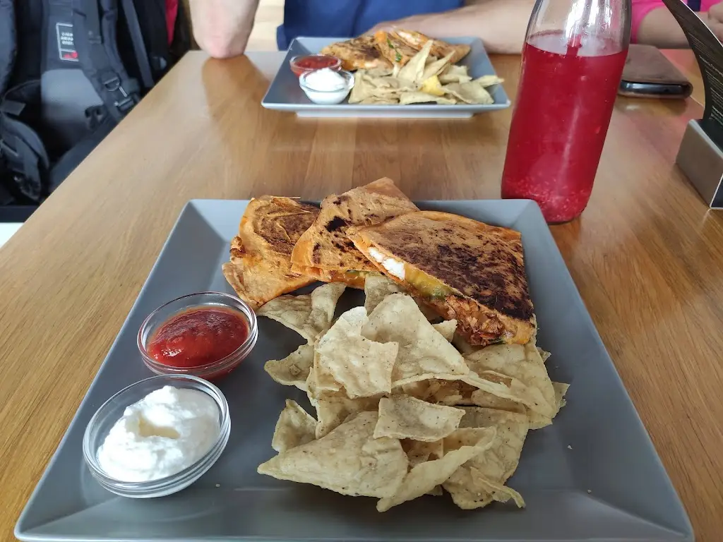 Jana Meißner_Burger Berg_Děčín_review