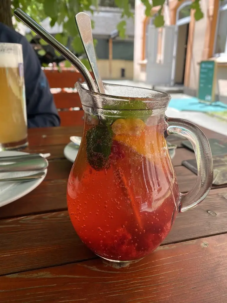 Katie_Restaurace Na Rybníčku_Děčín_review