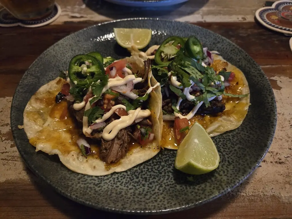 Karl's Grill Bar_Děčín_slider_image_3