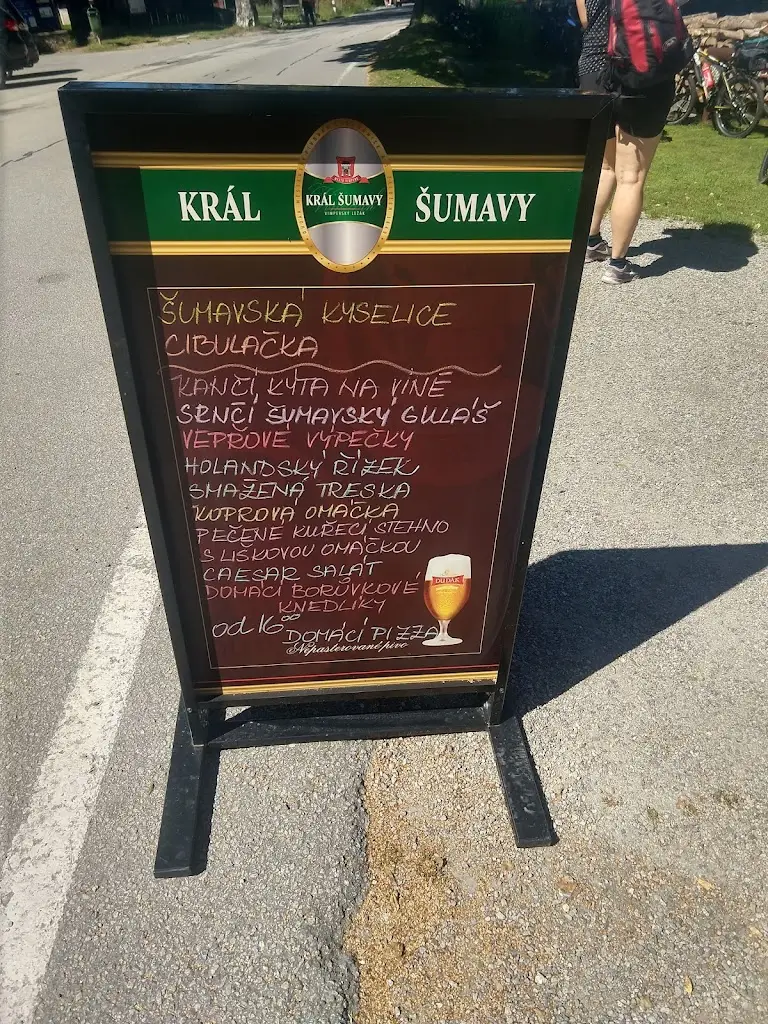 Petr Simecek_Restaurace U Černého vlka_Borová Lada_recensione