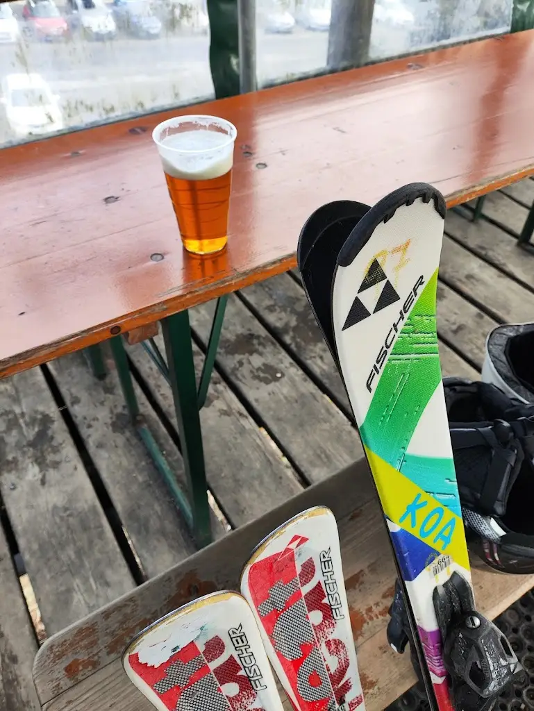 Otto Ečer_Občerstvení Na sjezdovce_Stachy_recensione