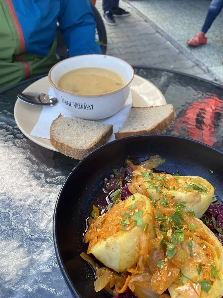 Bistro Les_Děčín_slider_image_2