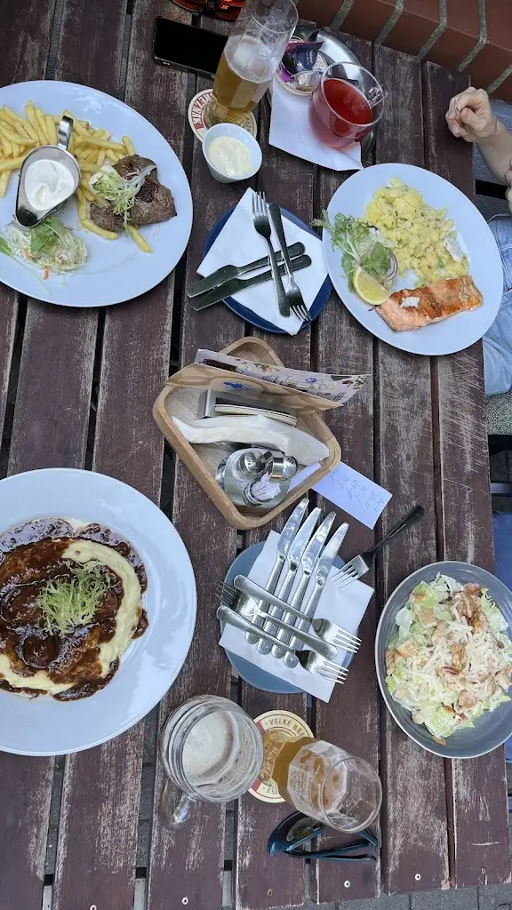 Marko Vrbnjak_Restaurace Nautilus_Děčín_review