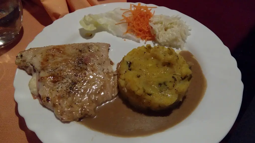 Menu_Vinárna Vikárka - Restaurant and accommodation in Litoměřice_Čížkovice_image_5