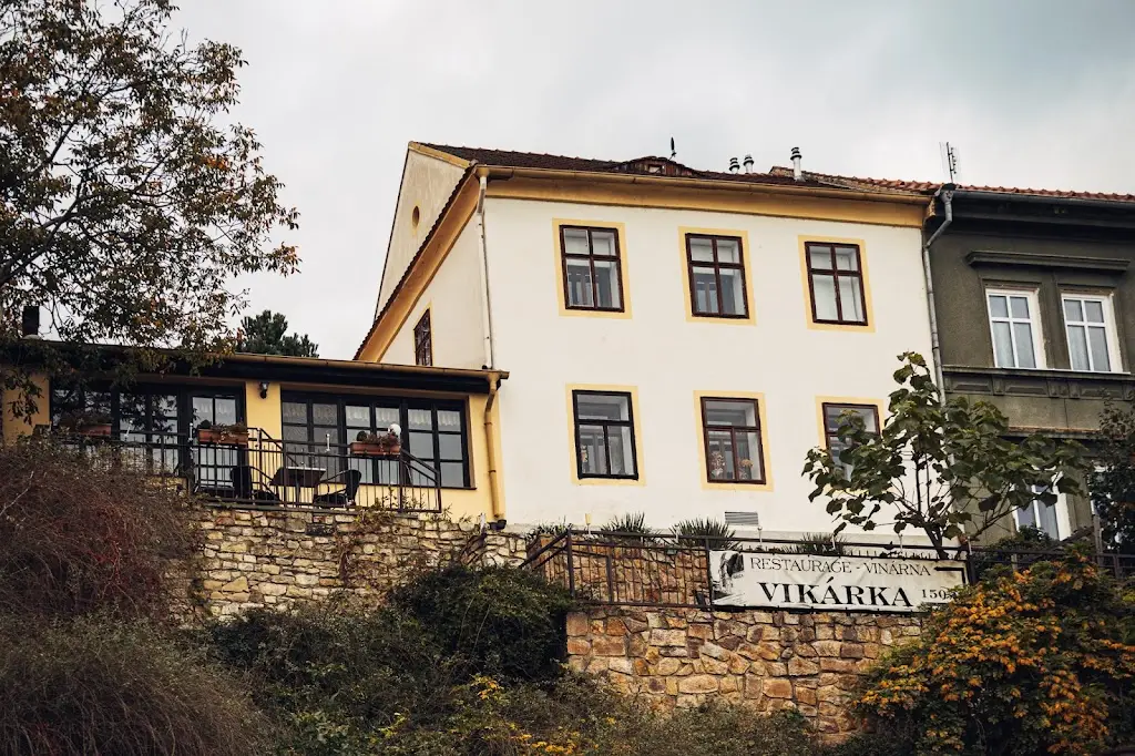 Vinárna Vikárka - Restaurant and accommodation in Litoměřice_Čížkovice_slider_image_3