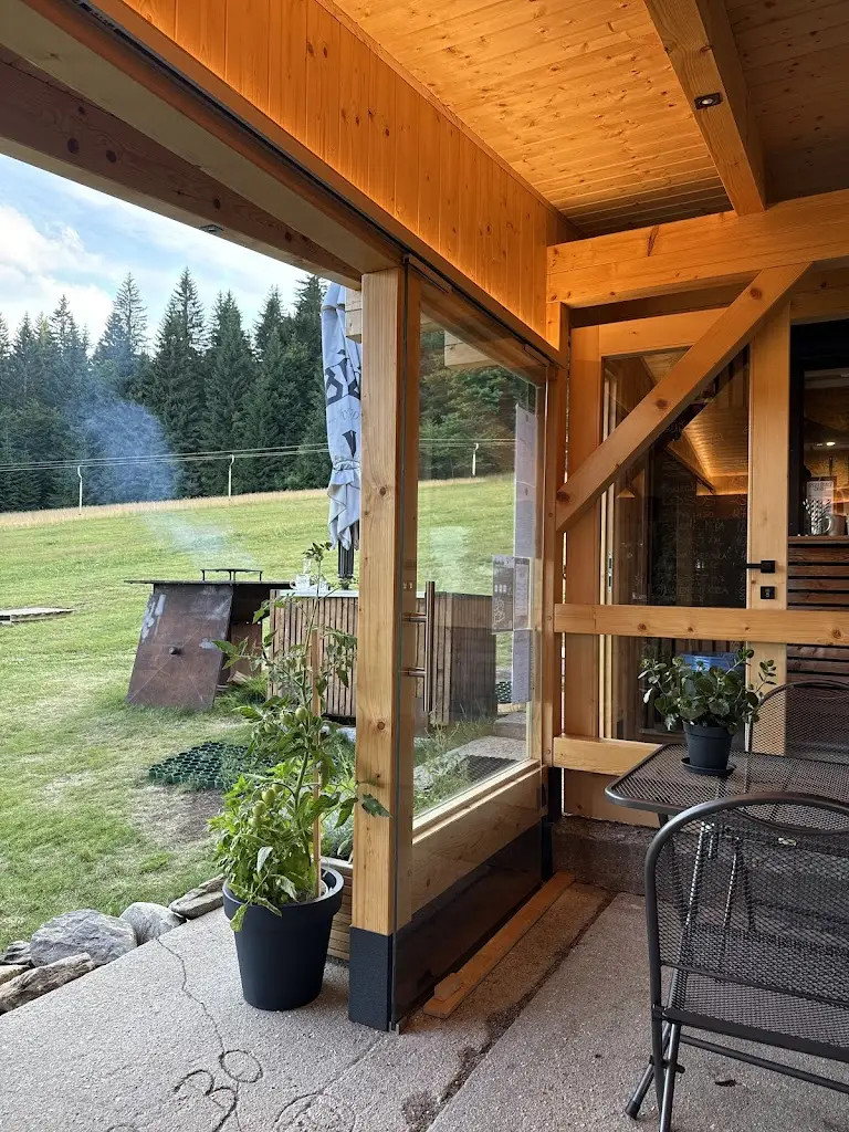 Petra Vavrošová_Café Bistro Na svahu_Stachy_review