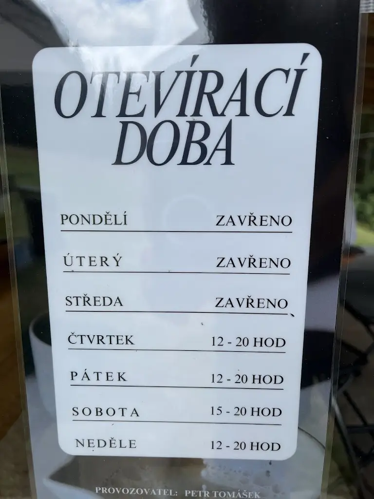 Vaclav Fiurasek_Café Bistro Na svahu_Stachy_review