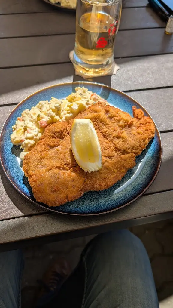 Tomas Kalecky_Dobrá Bašta_Čížkovice_review