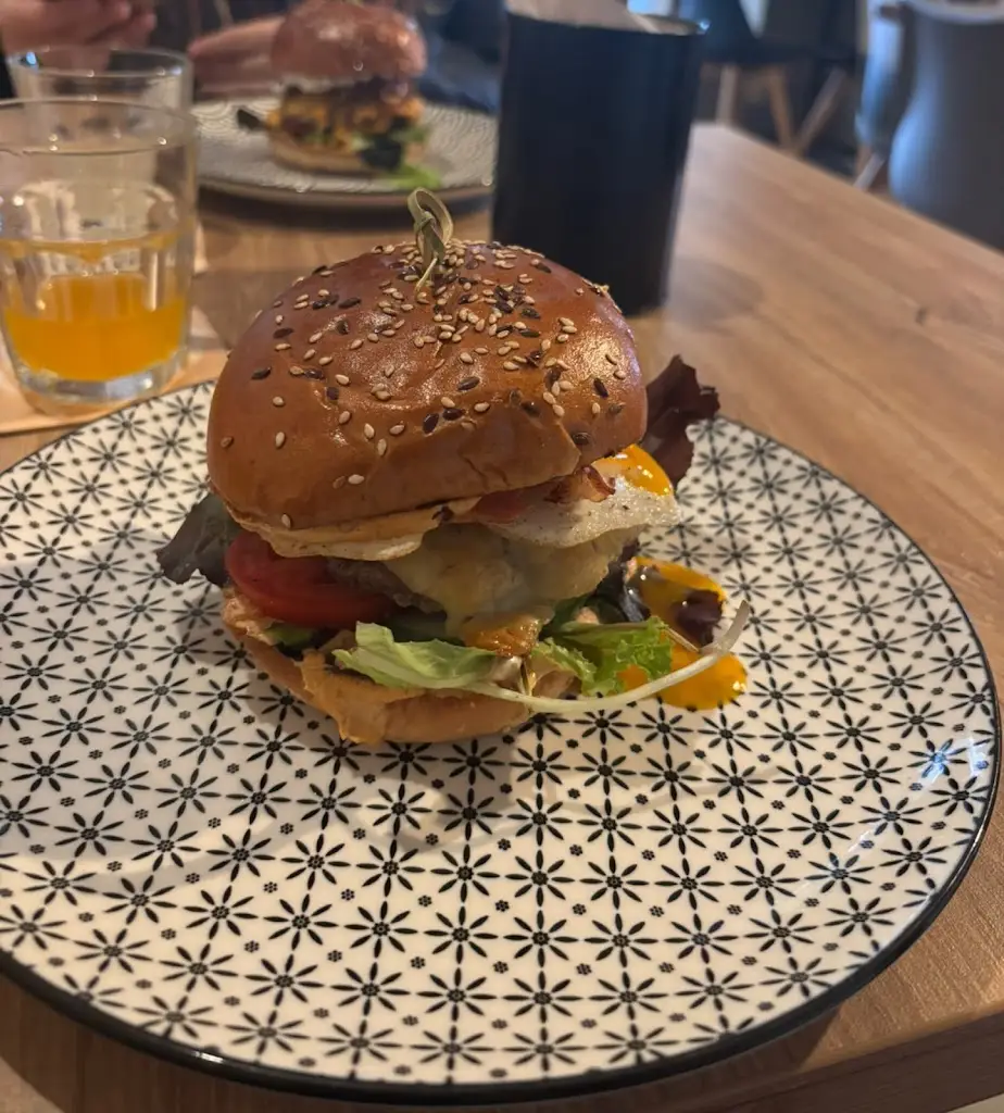 Yassan Bistro_Čížkovice_slider_image_3