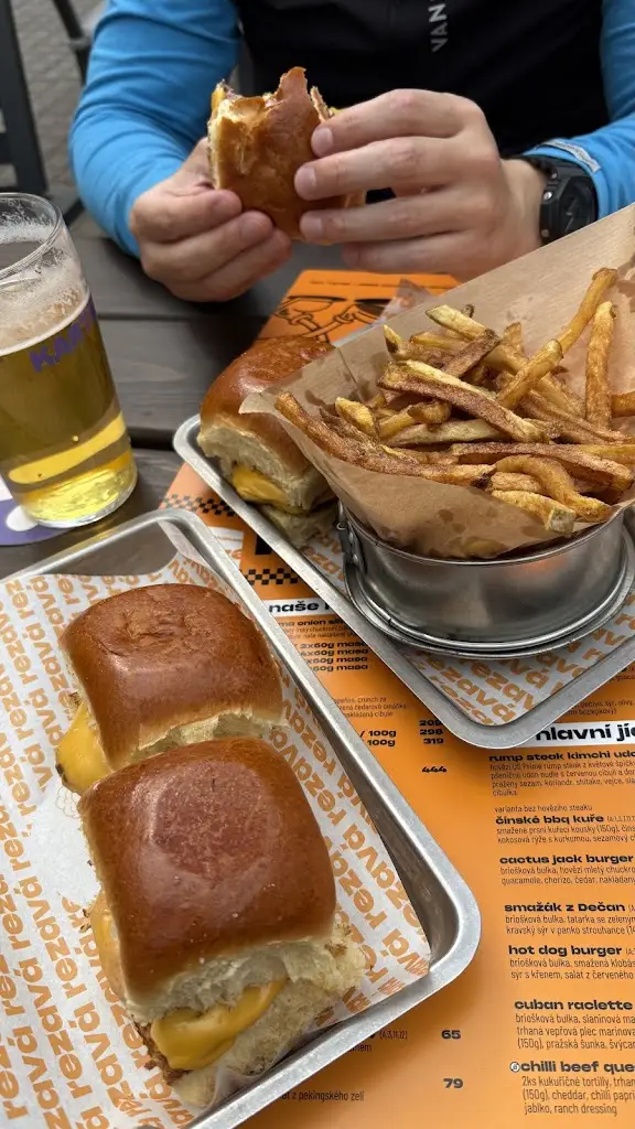 Roman Christov_Bistro Rezavá_Čížkovice_review