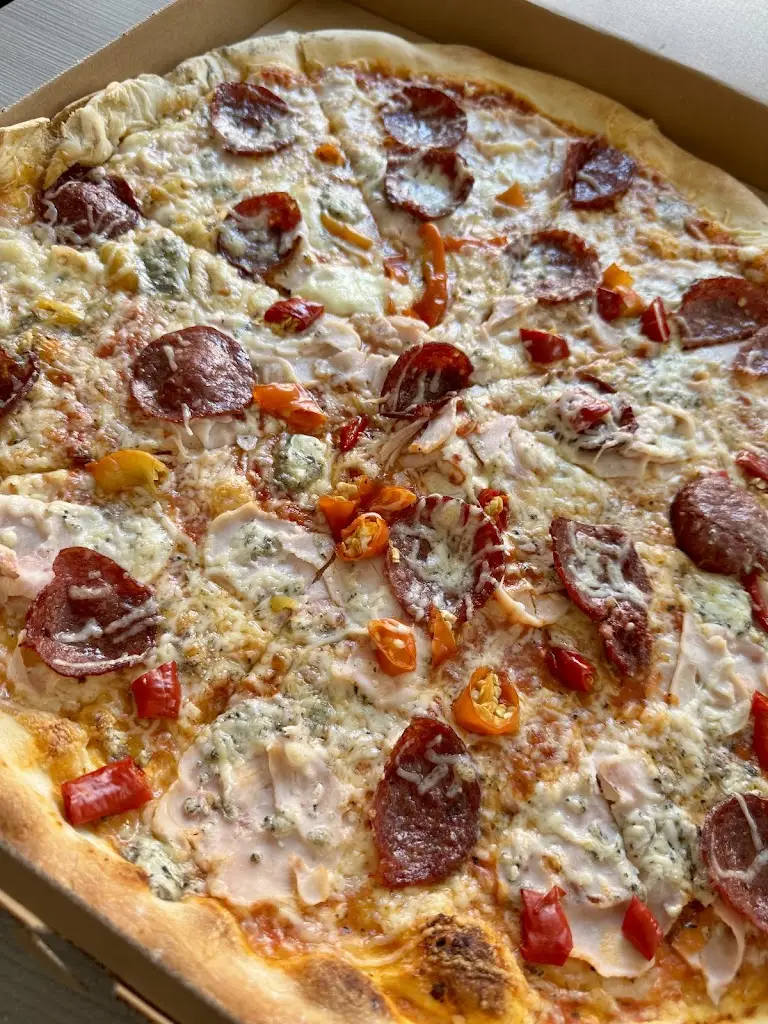 Dominik Zechel_Zurap Kebab&Pizza_Duchcov_review