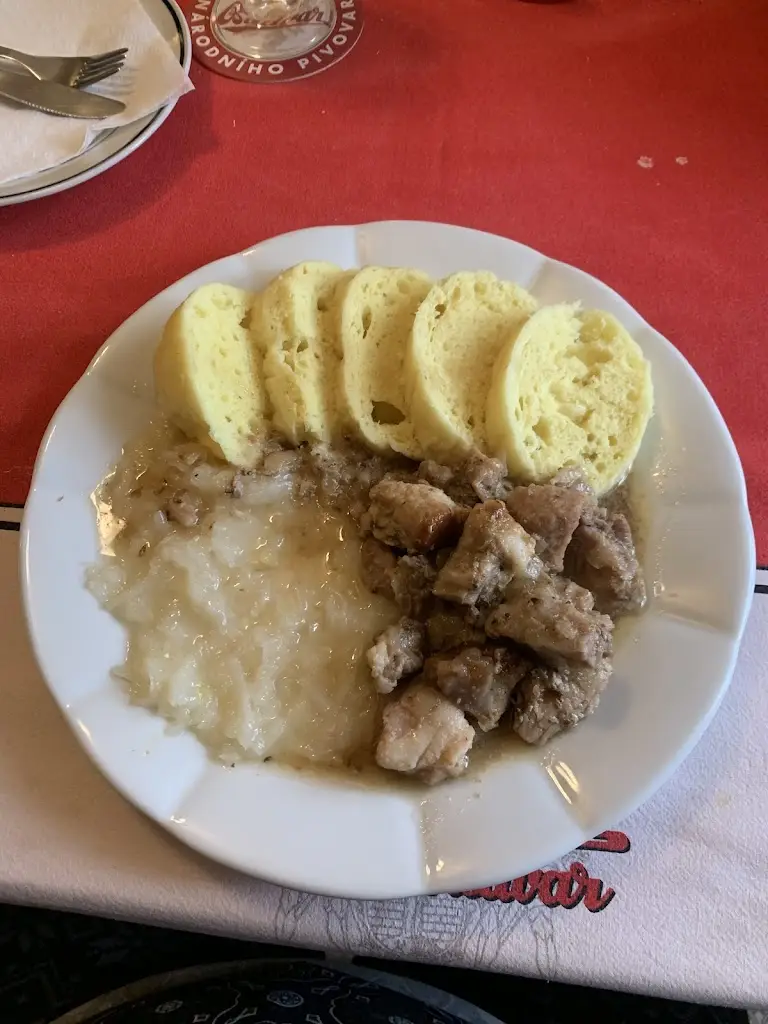 Restaurace Tom v zimním období zavřeno_Kryry_slider_image_3