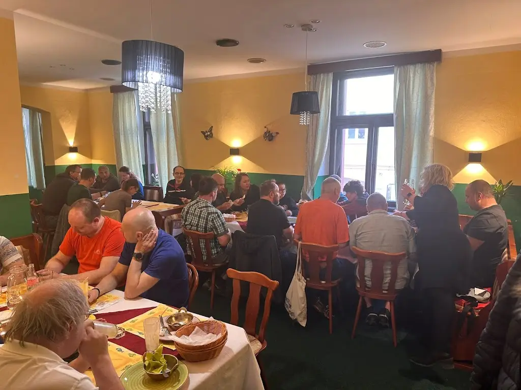 Munal nepálská a indická restaurace Kadan ristorante a Kadaň