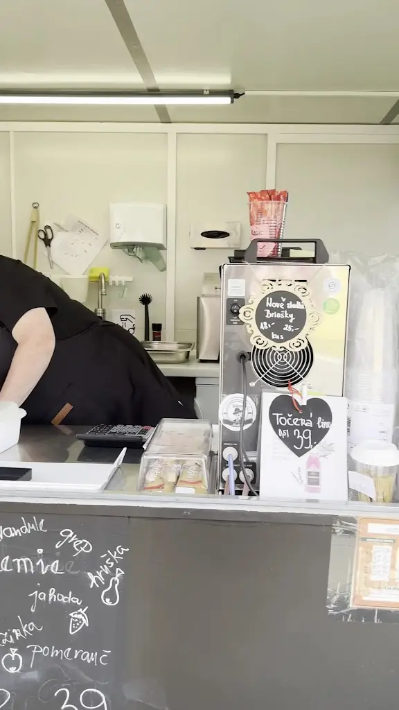 Bistro na cestách_Lubenec_slider_image_2