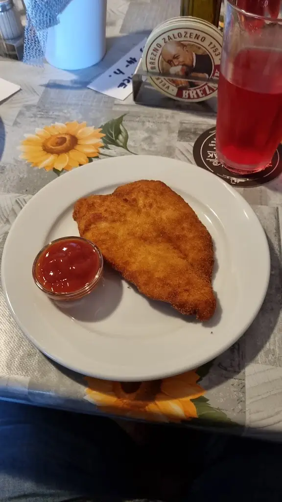 Jan Hermoch_Restaurace GURMÁN_Libouchec_review