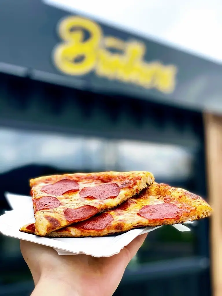 Brothers Pizza_Klášterec nad Ohří_slider_image_3