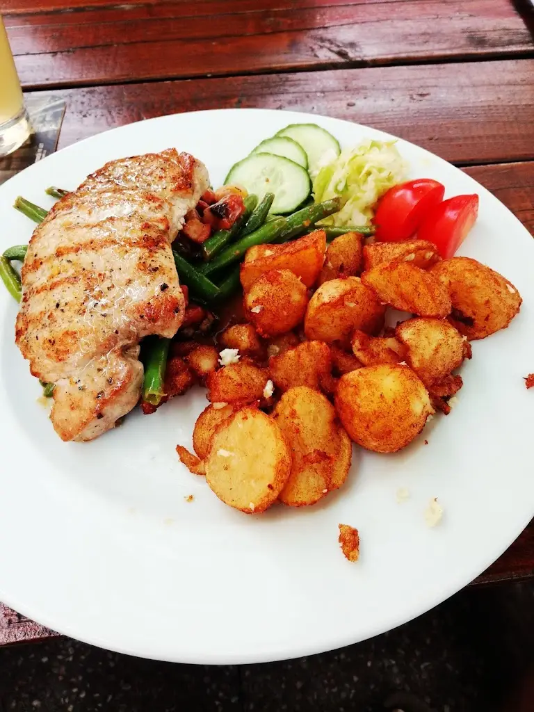 Hospůdka V Růžku_Soběslav_slider_image_2