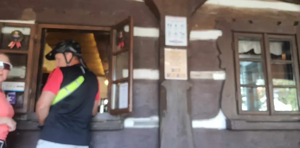 Sierra Survival & Vanlife_Kavárna u Frinda, sociální podnik_Krásná Lípa_review