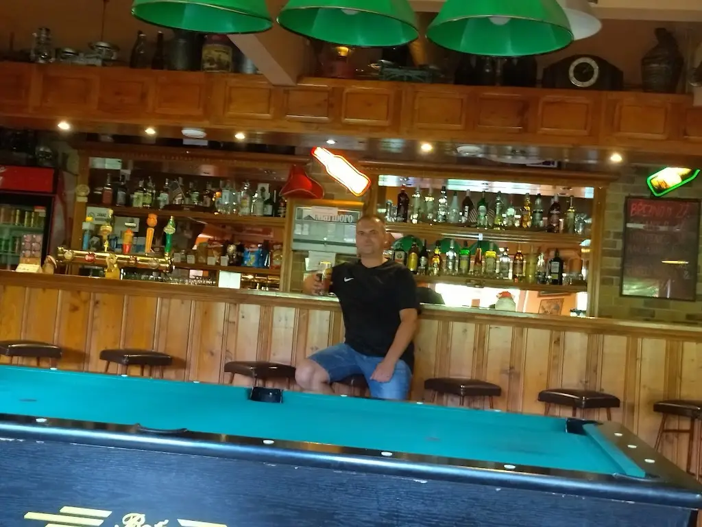 Marek Myszograj_Dřevěnka u Dvořáků_Krásná Lípa_review