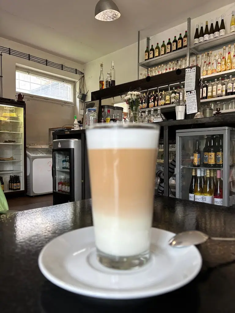 KAVÁRNA PERLA_Krásná Lípa_slider_image_2