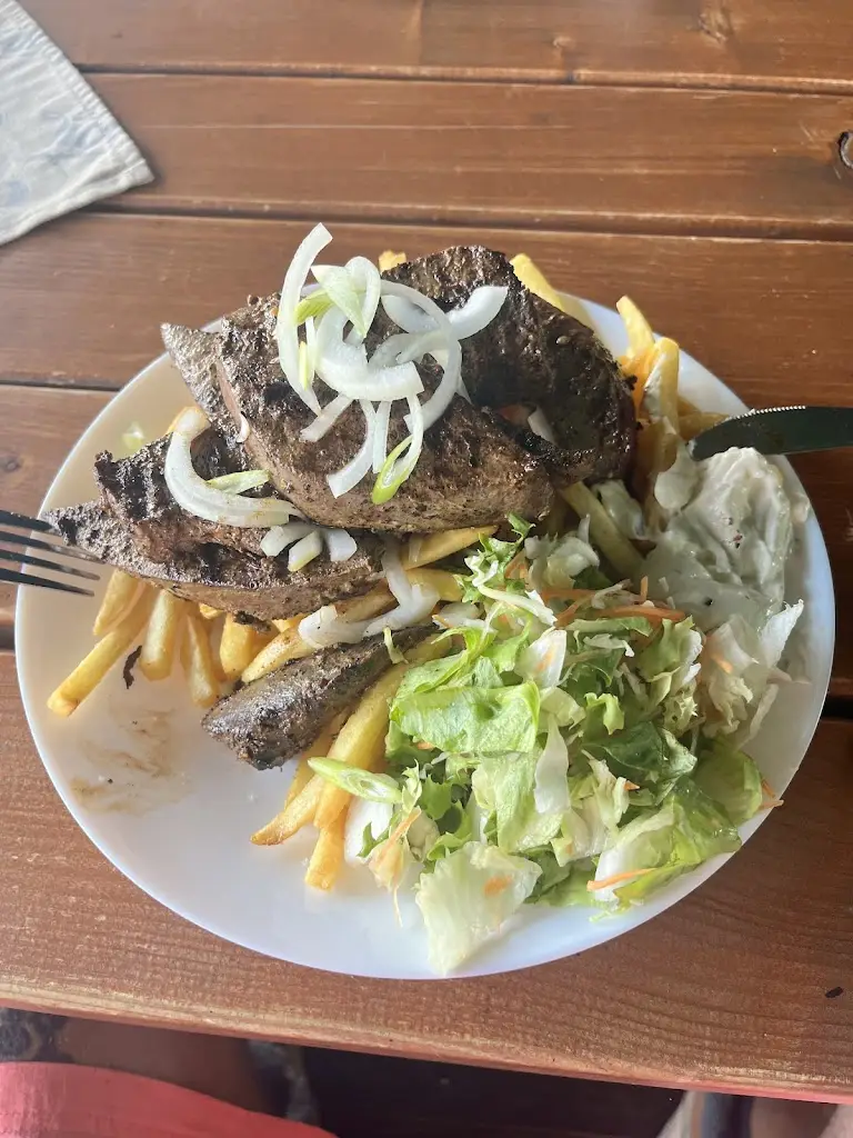 Václav Krch_Restaurace Cafe gril Kajuta_Soběslav_review