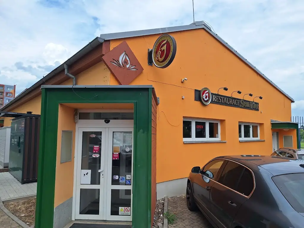 Martin_Restaurace Sen Viet_Jirkov_review