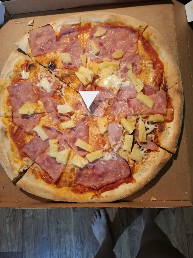 Ivana Kuriljaková_Turbo Pizza_Jirkov_review