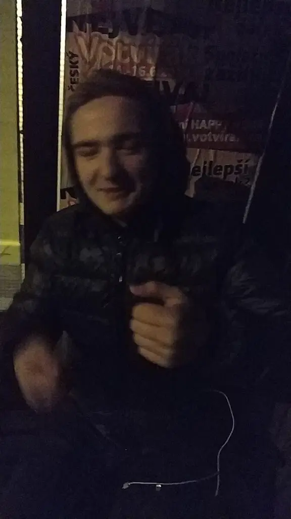 Žan Rubcov_Hospůdka U Čouků_Měcholupy_review