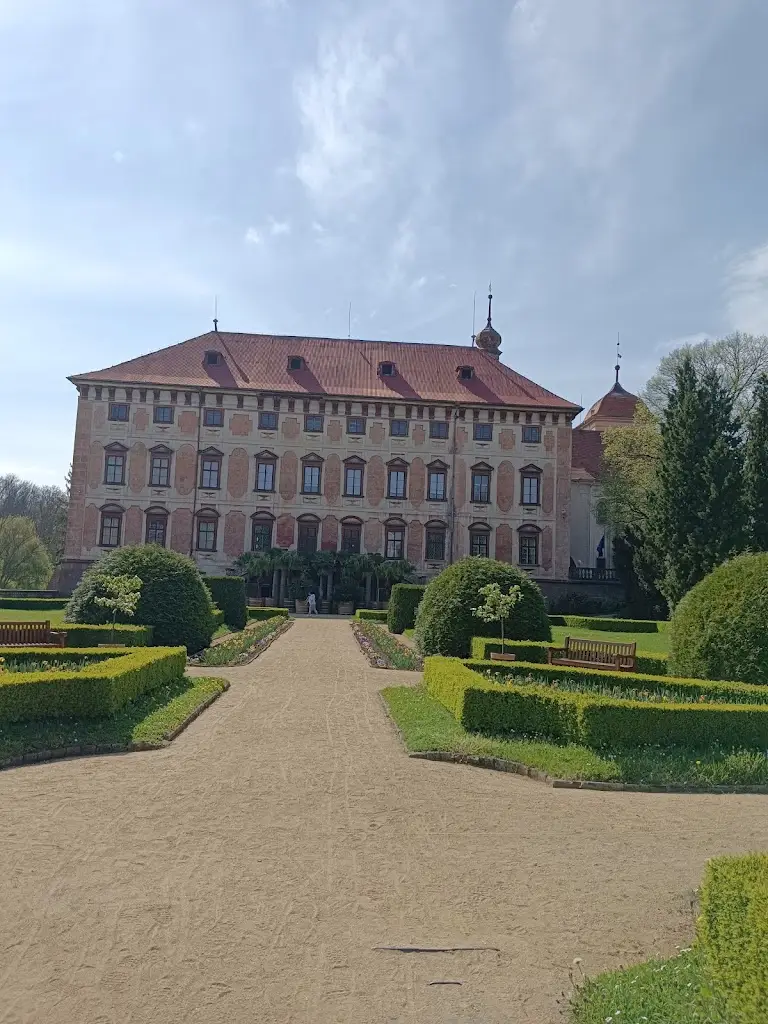 Černý Orel Libochovice_Libochovice_slider_image_3