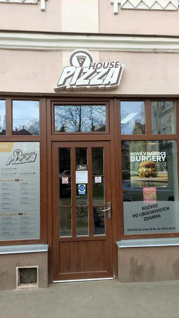 Pizza House restaurant in Libochovice