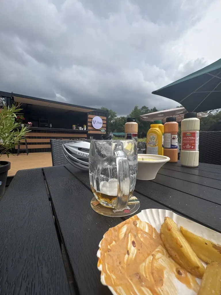 Jan Vacha_Občerstvení Jégr_Libochovice_review