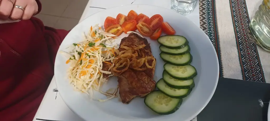 Pavel Typlt_Restaurace U Romana_Proboštov_review