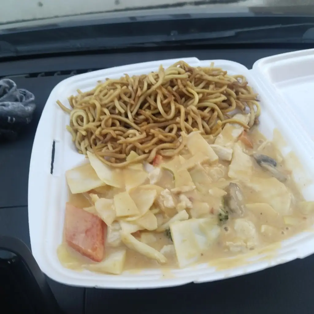 Tým Expertních překladatelů_Asia Bistro_Postoloprty_review