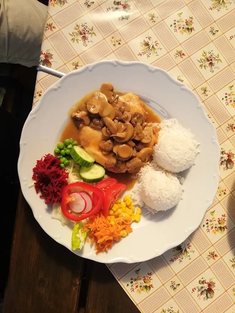 Julia Jasińska_Alf_Rumburk_review