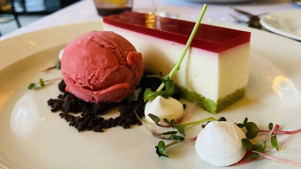 Restaurant Větruše_Okres Ústí nad Labem_slider_image_3