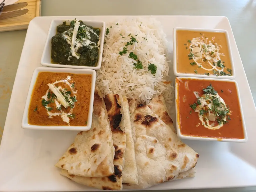 Indická restaurace Taj Mahal Ústí nad Labem - centrum_Okres Ústí nad Labem_slider_image_3