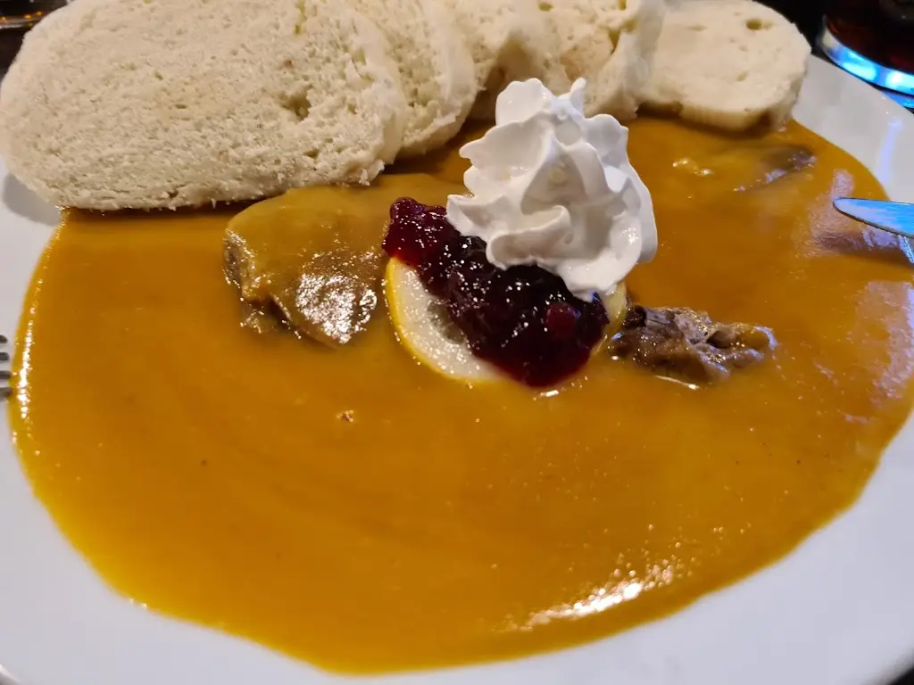 andre hößelbarth_Krušnohorská restaurace_Okres Ústí nad Labem_review