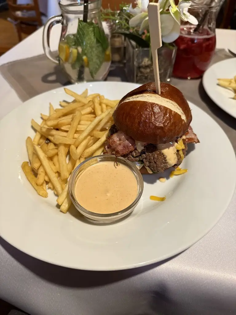 Restaurace Medusa_Okres Ústí nad Labem_slider_image_2