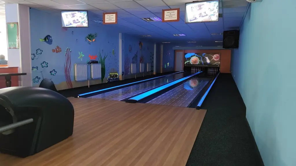 Restaurace Bowling No. 13_Povrly_slider_image_1