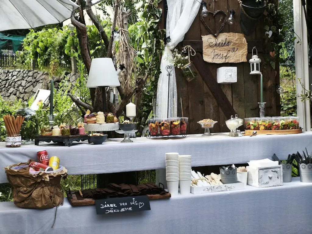 Veget a dva mloci_Povrly_slider_image_1