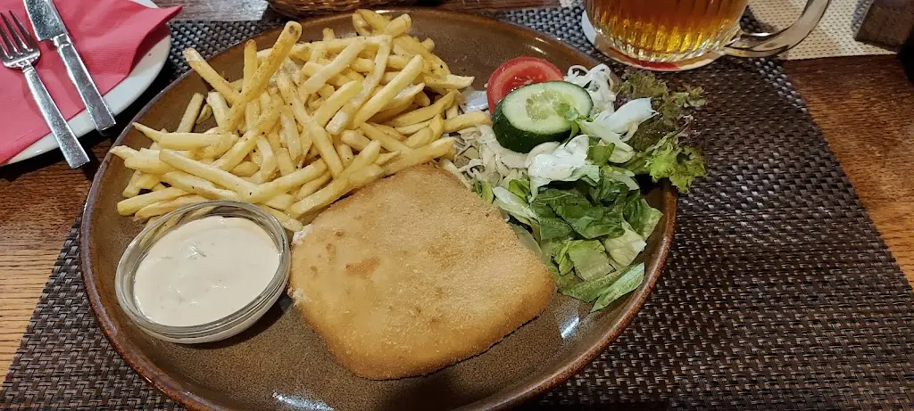 Danuta Witecy_Divadelní Restaurace Benar_Litvínov_review